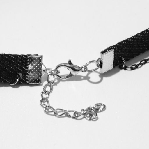 Чокер Джинс цветок с жемчужиной, цвет бело-чёрный, 36 см - Queen fair фото 2