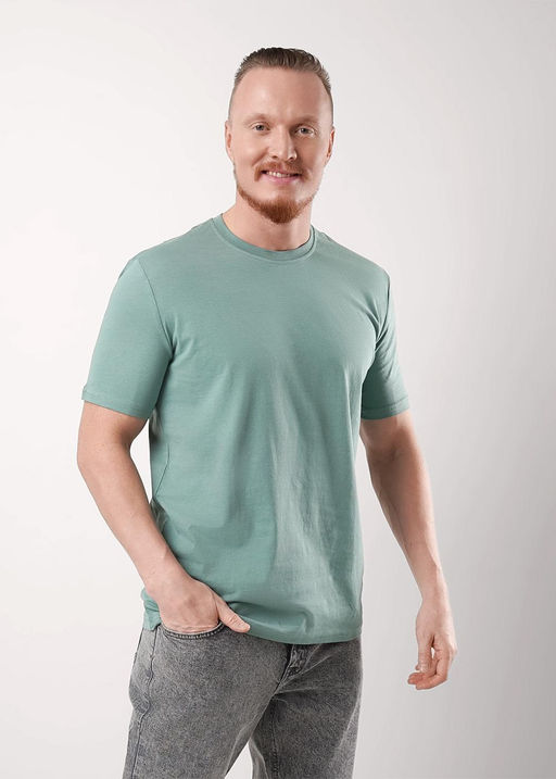 Футболка мужская