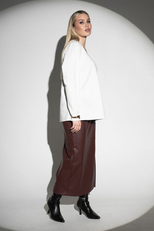 Лонгслив с V- образным вырезом