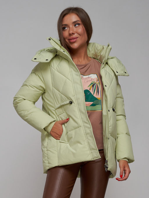 Зимняя женская куртка модная с капюшоном салатового цвета 52302Sl