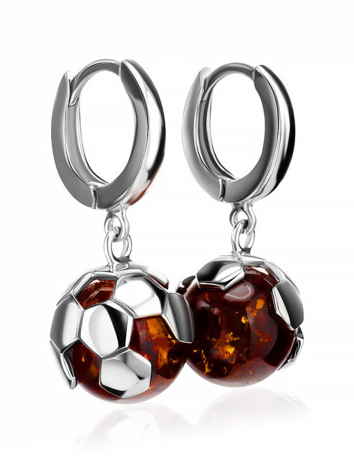 Необычные серьги из янтаря Лига в футбольном дизайне