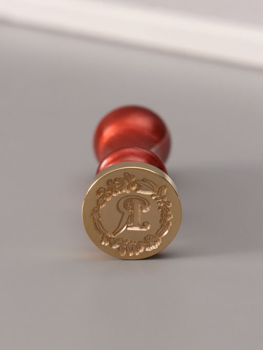 Печать для сургуча с пластиковой ручкой «Венок с буквой R», 2.5×2.5×6.3 см