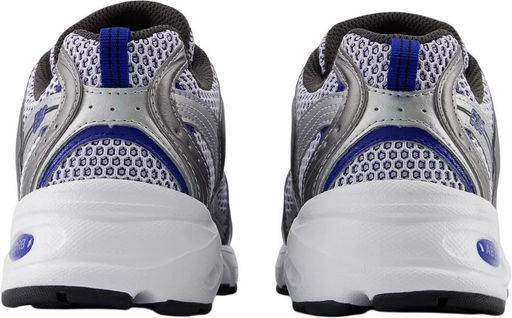 Кроссовки взрослые