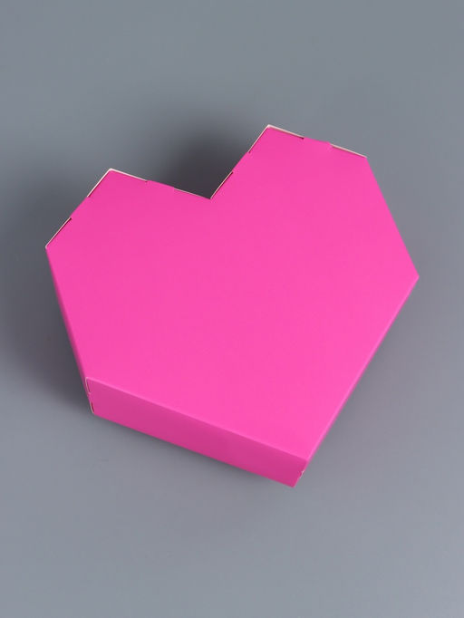 Цена за 5 шт. Подарочная коробка - сердце, самосборная, розовая, с лентой, 17?17?6 см
