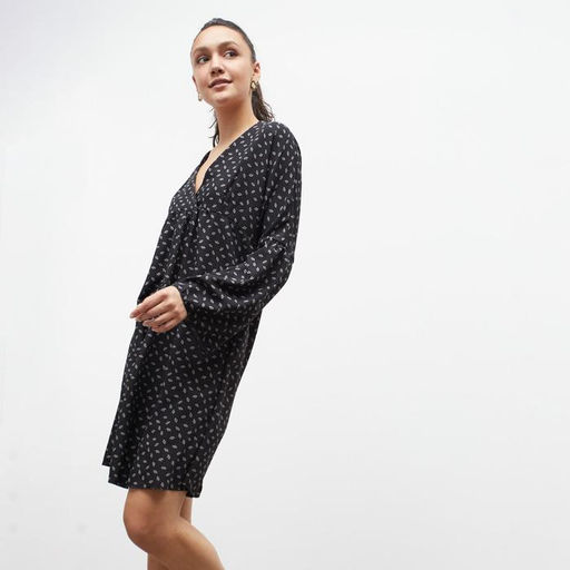 Платье женское короткое летнее MINAKU: Green trend, чёрное, размер 46