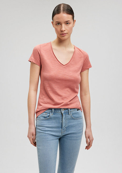 V Yaka Pembe Basic Tisort