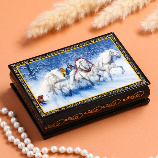 Шкатулка для украшений «Зимняя тройка коней», 10×14 см, лаковая миниатюра