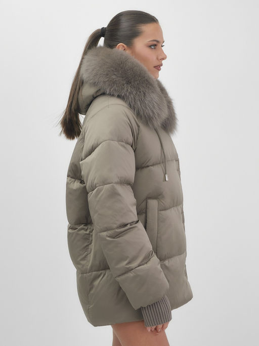 Куртка зимняя женская с мехом и капюшоном тренд коричневого цвета 7658K - Visdeer фото 3