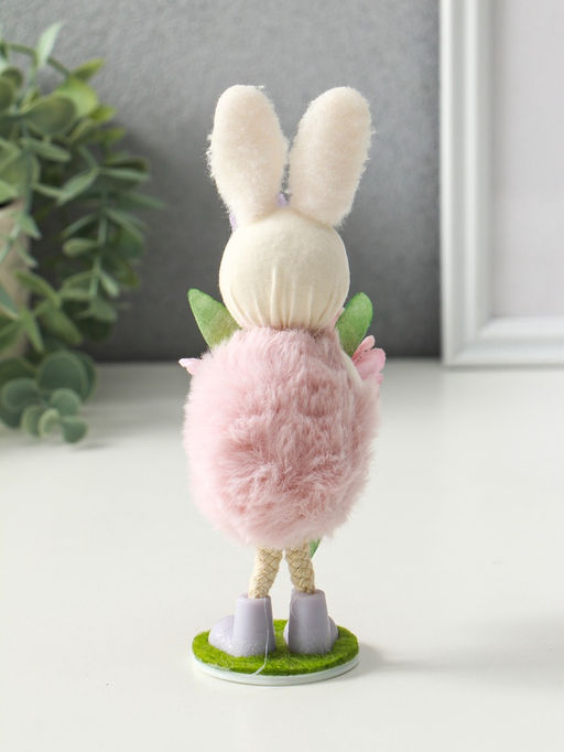 Фигурка пасхальная Зайка в платьице с бутоном пиона в лапках, 5.5?5?19 см