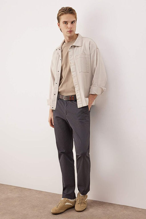 Koyu Gri Erkek Dar Pa_a/Slim Fit Mevsimlik %100 Pamuk Likral_ Kuma_ Pantolon TMNAW26PL00032