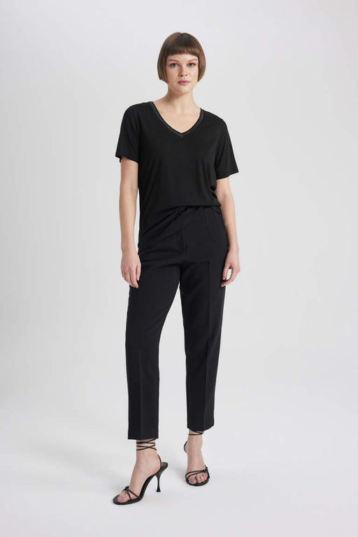 Футболка стандартного кроя с V-образным вырезом и короткими рукавами - Defacto фото 2