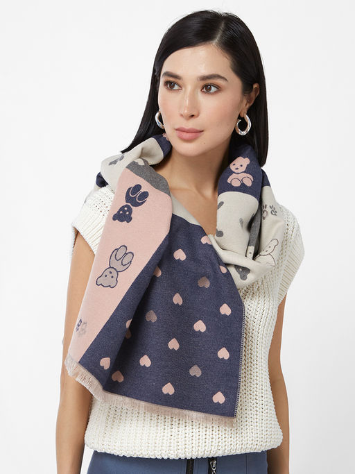 в составе ШЕРСТЬ и КАШЕМИР Большой, мягкий, теплый двусторонний палантин с принтом. - Tantino фото 9