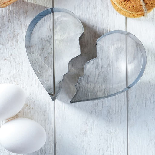 Набор форм для печенья Доляна «Половинки», 2 шт., 12×10×4 см, серебристый