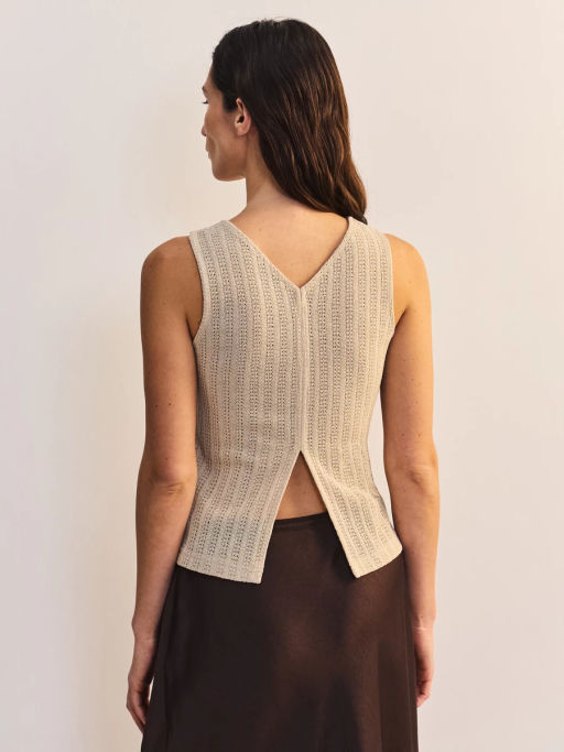 Майка прямого кроя с разрезом на спинке ZR2605023417-60 / Zarina