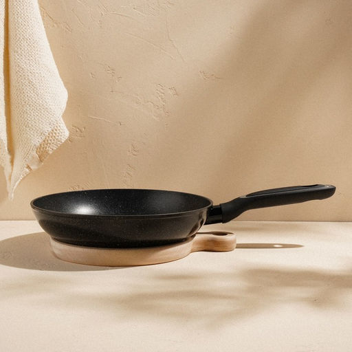 Сковорода SL Home, d=26, h=4.9 см, антипригарное покрытие, индукция, алюминий, чёрная