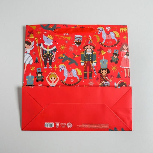 Цена за 2 шт. Пакет подарочный новогодний ламинированный квадратный «Щелкунчик», 30×30×12 см