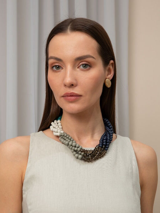 Серьги из матового металла на застежке - Модные истории фото 9