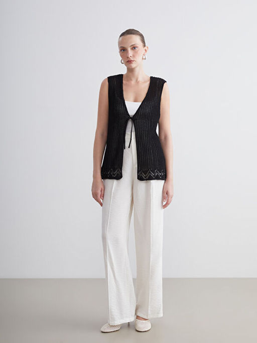 V Yaka Ajurlu Kad?n Triko Yelek