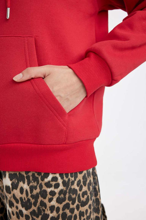 Женская красная толстая базовая однотонная толстая толстая базовая толстовка с капюшоном и карманом-кенгуру Relax Fit - Defacto фото 6