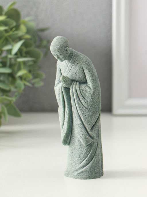 Сувенир песчаник "Монах" 5,3х4х14 см