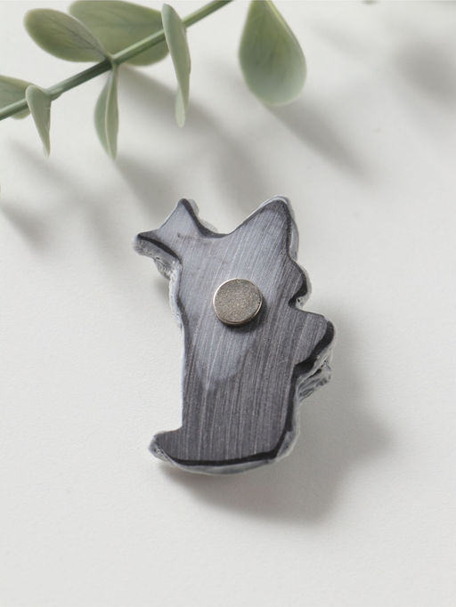 Магнит "Медведь на дереве" (барельеф), 5см