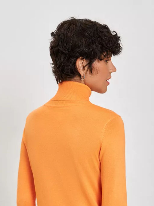 10200320091 Свитер жен. VASSA_22 персиковый - Concept club фото 4