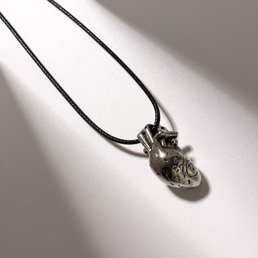 Кулон на шнурке «Анатомия» сердце, цвет чернёное серебро на чёрном шнурке, 43 см