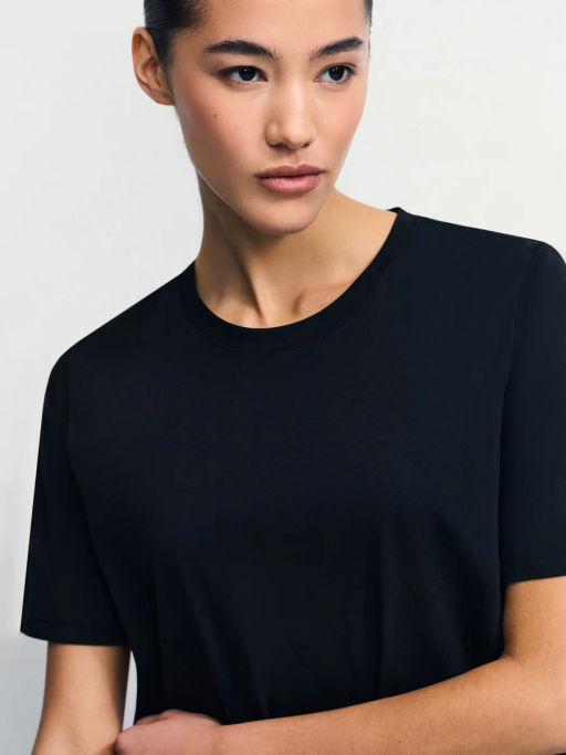 Базовая футболка из хлопка / Zarina