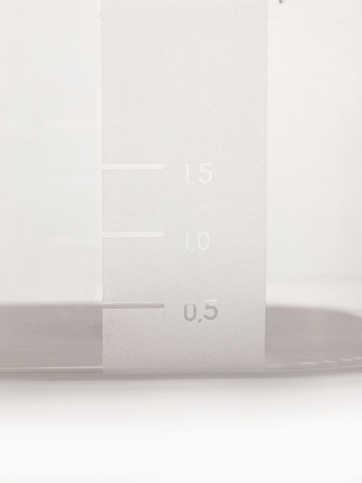 Цена за 2 шт. Контейнер для продуктов с мерной шкалой SparkPlast BioFresh, 2.65 л, прозрачный, пластик, крышка МИКС