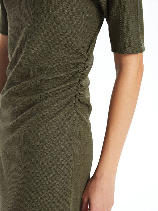 Bisiklet Yaka Dokulu Elbise