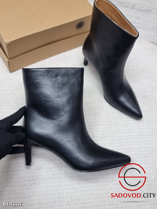 Сапоги женские на каблуке