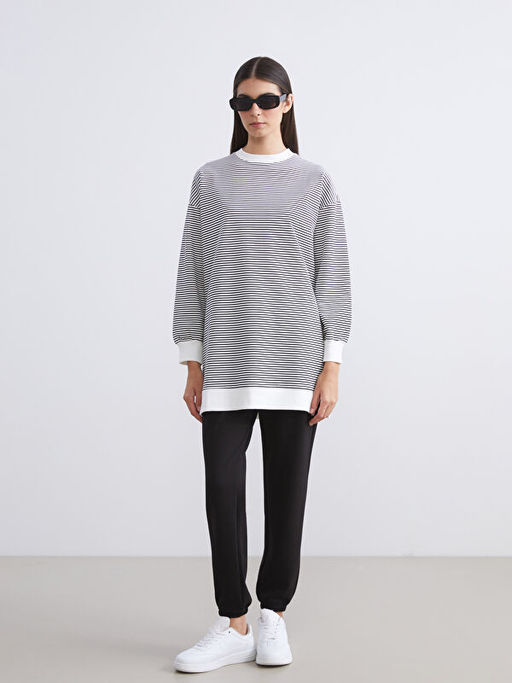 B?y?k Beden Bisiklet Yaka ?izgili Kad?n Sweatshirt Tunik