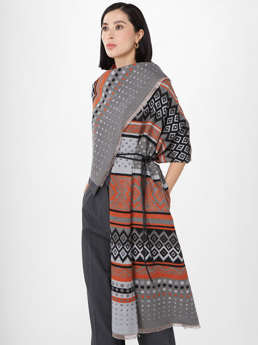 в составе ШЕРСТЬ и КАШЕМИР Большой, мягкий, теплый однотонный двусторонний палантин. - Tantino фото 4