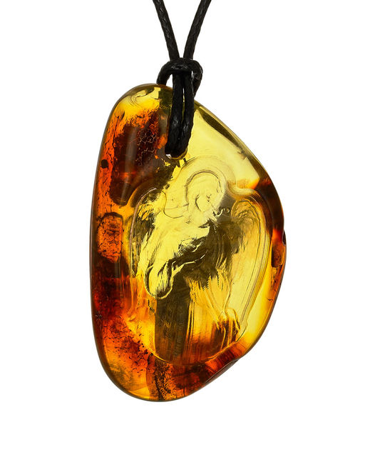 Кулон из натурального балтийского янтаря с резьбой Ангел-Хранитель