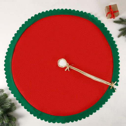 Коврик под ёлку «Зелёные рюши» 100 см, красно-зелёный