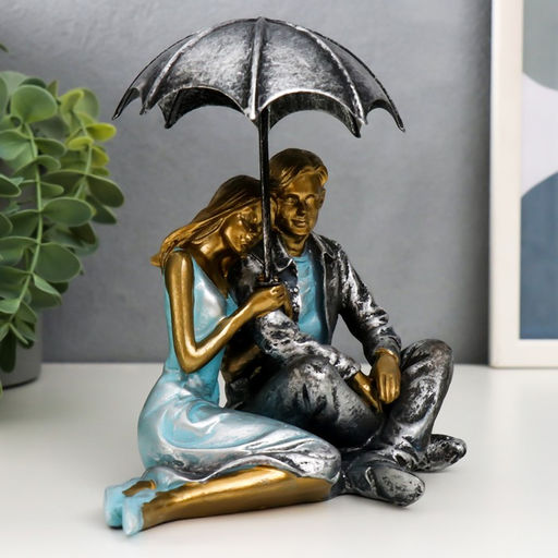 Фигурка полистоун «Влюблённые под зонтом», 17.5×14.5×10.5 см