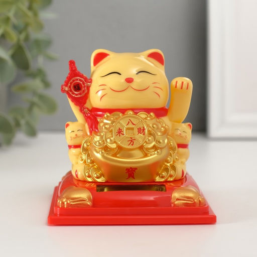 Маятник настольный антистресс «Жёлтый Манэки-нэко с котятами и золотом», 8×8×8.2 см