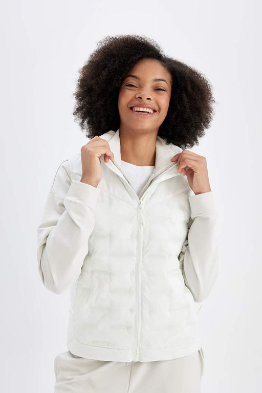 Водоотталкивающий надувной жилет для спортсменов DeFactoFit с воротником-стойкой  фото 4