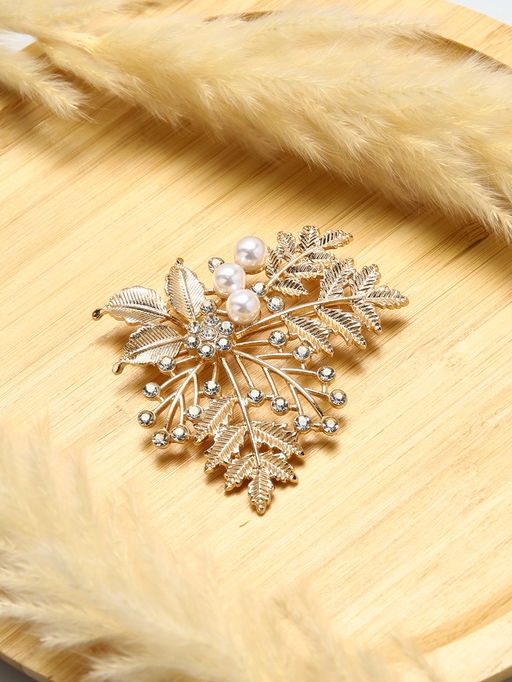 Брошь Папоротник, цвет белый в золоте