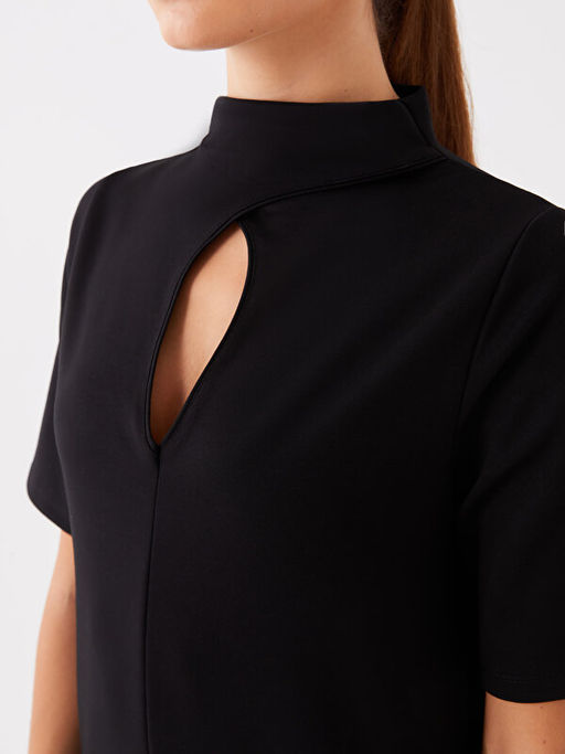 Dik Yaka D?z K?sa Kollu Elbise