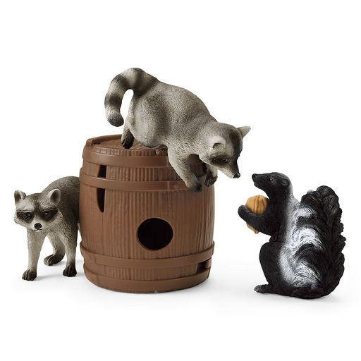 Schleich. Фигурка арт.42532 Набор "Охота за орехами. Еноты и скунс"