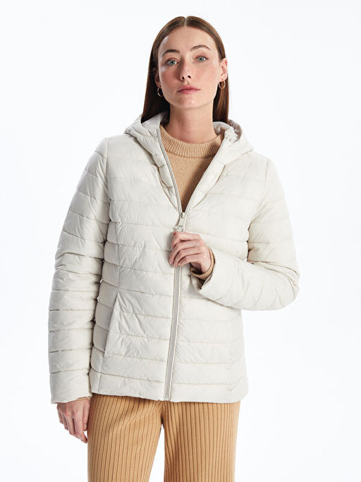 Kad?n Kap??onlu D?z ?i?me Mont - Waikiki фото 2