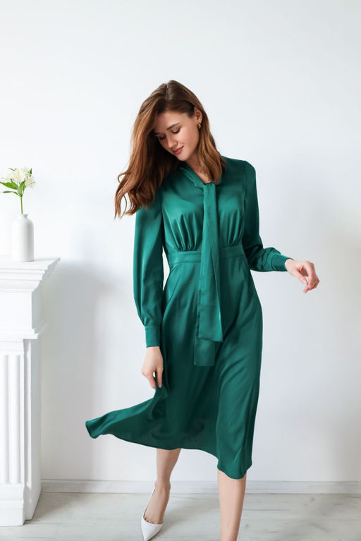 Платье AURA 3082-170-Р изумруд