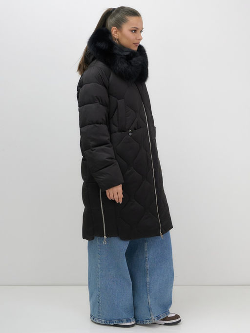 Пальто зимнее утепленное с мехом и капюшоном тренд черного цвета 7753Ch - Visdeer фото 5