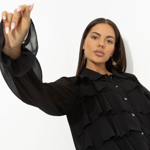 Блуза с объемным декором Гипнотический стиль (черная) - Charutti фото 3