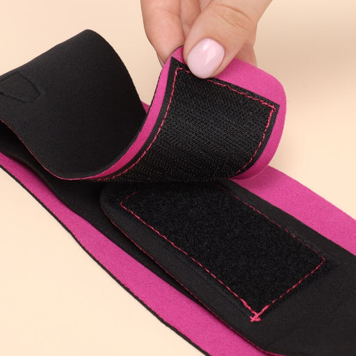 Маска текстильная для коррекции овала лица, на липучке, 62?9.5 см, чёрная, розовая