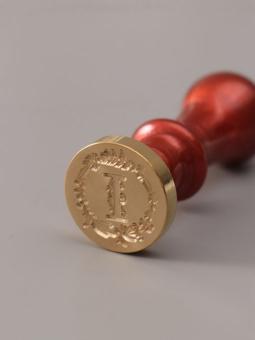 Печать для сургуча с пластиковой ручкой «Венок с буквой I», 2.5×2.5×6.3 см