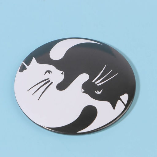 Цена за 2 шт. Зеркало карманное «Кошки», d=7 см, белое, чёрное