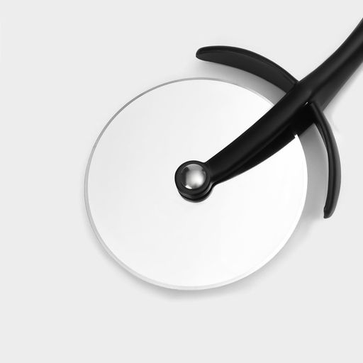 Нож для пиццы и теста Magistro Vantablack, 18×6.8 см, чёрный