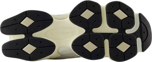 Кроссовки взрослые